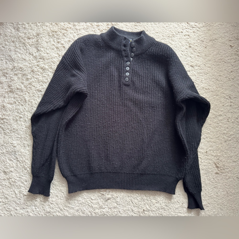 Vtg black sweater